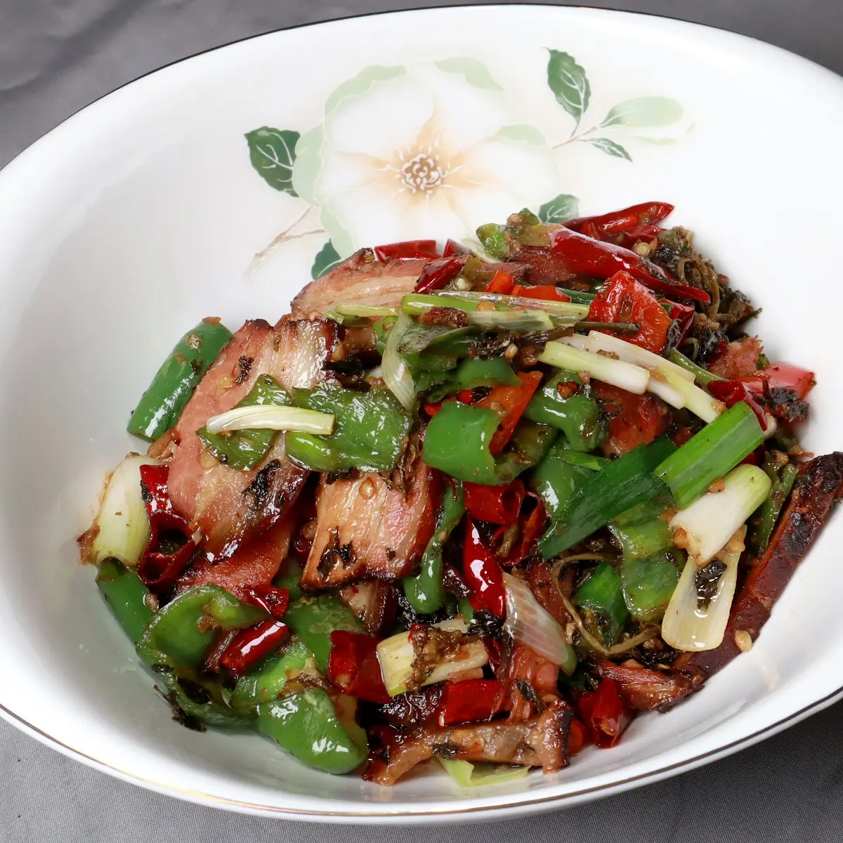 回锅肉twice-cooked sliced pork